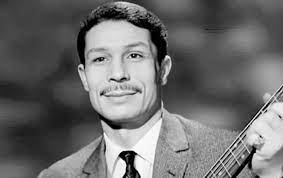 Dahmane El Harrachi, la voix du peuple